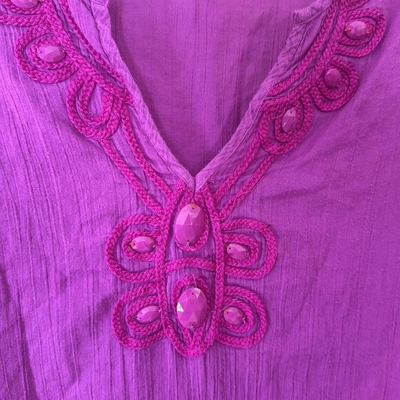 Old Navy Women's Punk Fushia V Neck Braided BeadedTunic Top Size XS Relaxed Fit - Picture 7 of 7